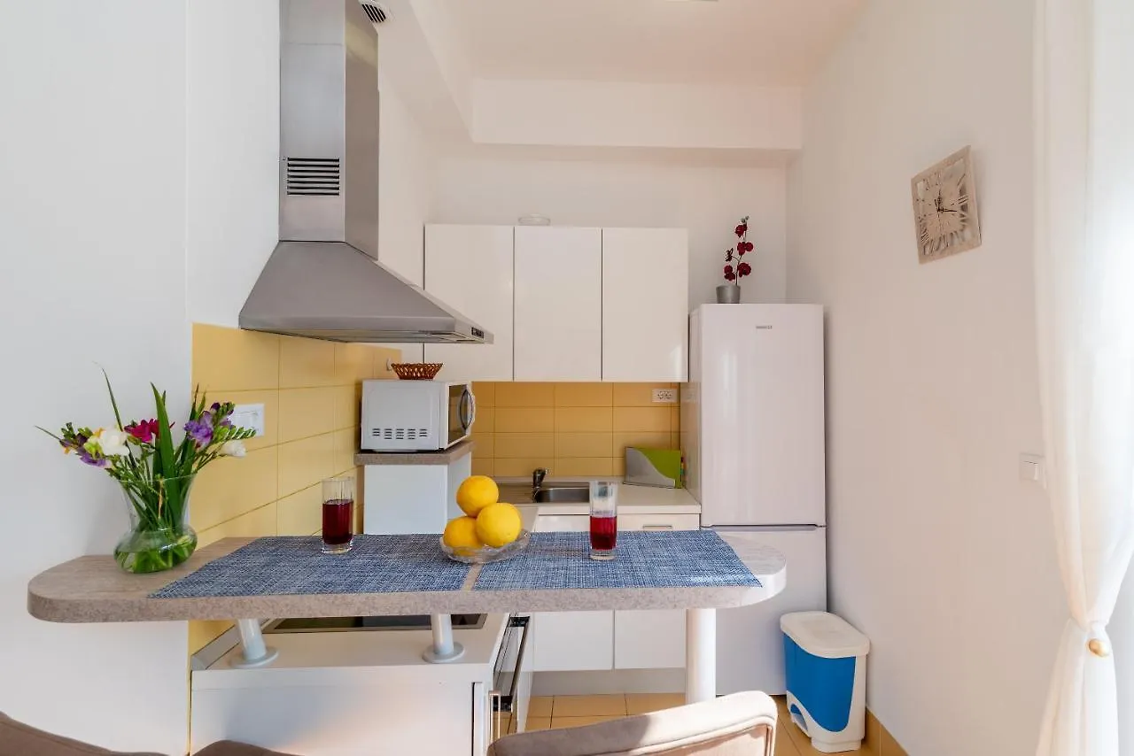 Apartment Studio At Bacvice Beach Split Kroatien