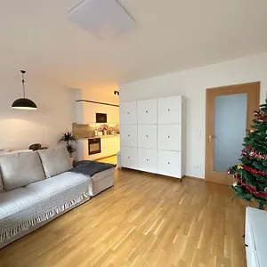 With Free Parking In Apartament Praga