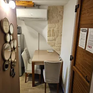 Apartman Reval Luxury Stone House Apartments****, Split